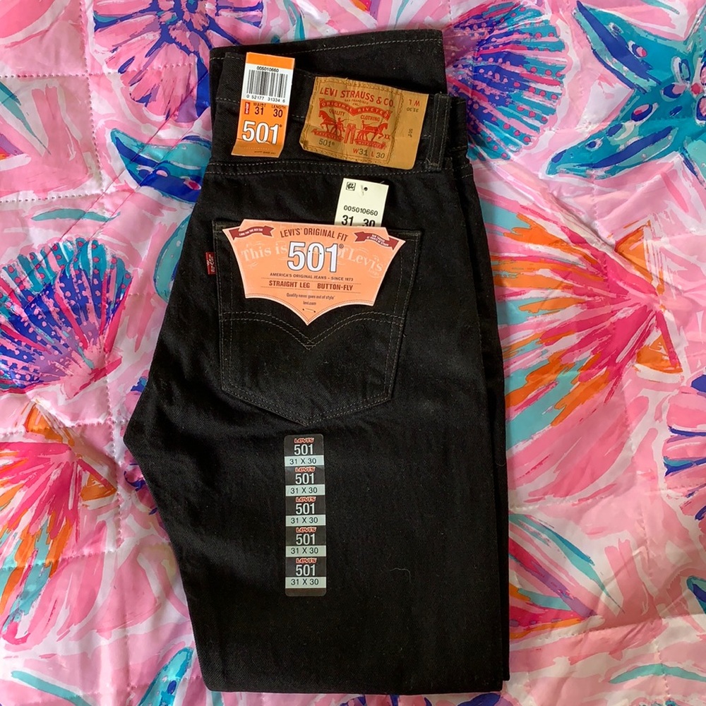 Men’s Levi 501 Original Fit Button Fly